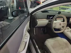 2024 Nio ET7 75kWh Executive Signature — фото 16