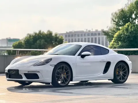 2020 Porsche 718 Cayman 2.0T
