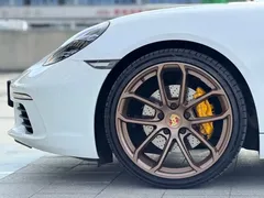 2020 Porsche 718 Cayman 2.0T, белый — фото 3