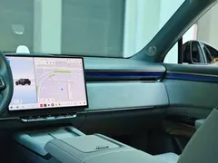 2025 Zeekr 7X 100kWh Long Range RWD Smart Driving, чёрный — фото 10