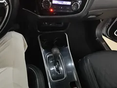 2020 Mitsubishi Outlander 2.4L 4WD 5, белый — фото 14