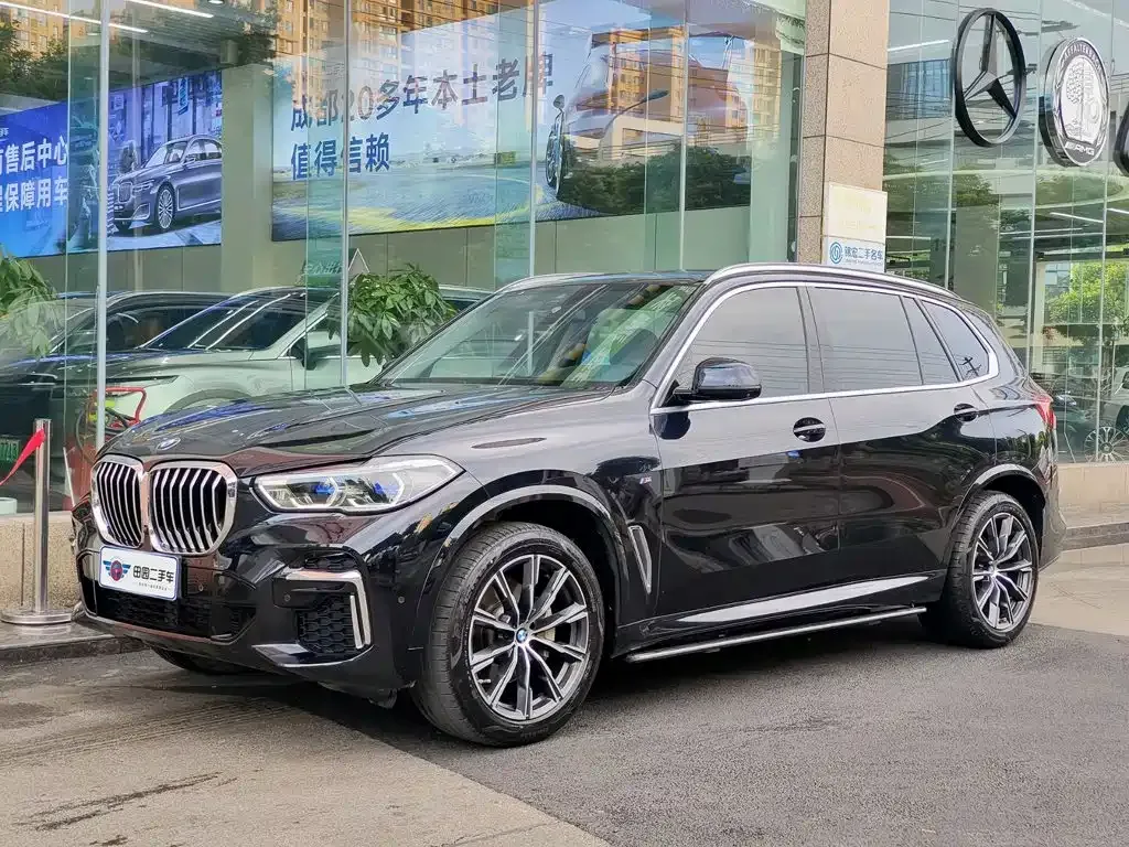2022 BMW X5 30Li M