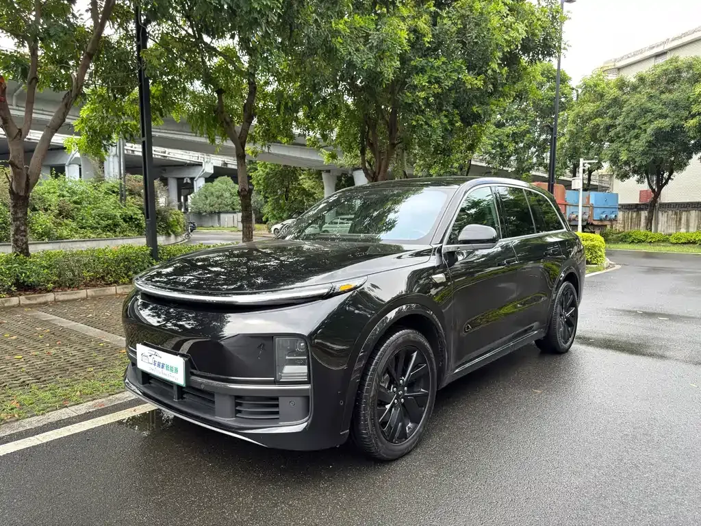 2023 Li Auto L8 Pro