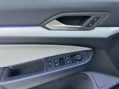 2023 Volkswagen Golf 280TSI DSG Pro — фото 4