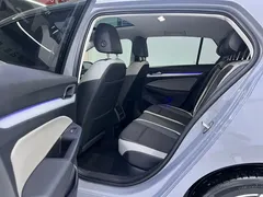 2023 Volkswagen Golf 280TSI DSG Pro — фото 13