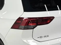 2023 Volkswagen Golf 280TSI DSG Pro, белый — фото 11