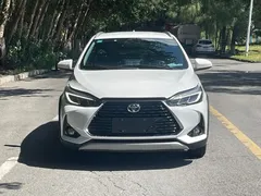 2022 Toyota Yaris L Zhixuan X 1.5L CVT PLUS, белый — фото 1