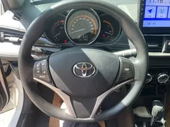 2022 Toyota Yaris L Zhixuan X 1.5L CVT PLUS, белый — фото 13