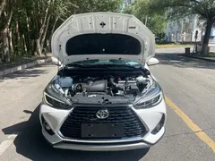 2022 Toyota Yaris L Zhixuan X 1.5L CVT PLUS, белый — фото 24