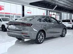 2022 Geely Emgrand 4 1.5L CVT — фото 10