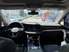 2022 Volkswagen Touareg 2.0TSI Ruishang — фото 6