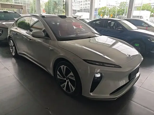 2022 Nio ET5 75kWh
