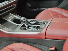 2022 BMW X5 40Li Premium M Sport Package — фото 16