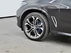 2022 BMW X5 40Li Premium M Sport Package — фото 21