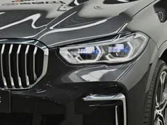 2022 BMW X5 40Li Premium M Sport Package — фото 28