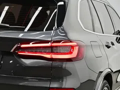 2022 BMW X5 40Li Premium M Sport Package — фото 35