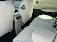 2026 Hongqi HS6 PHEV 240, зелёный — фото 12