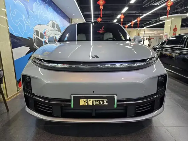 2025 Li Auto L7