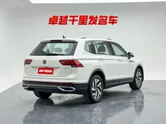 2022 Volkswagen Tiguan L 330TSI AT 2WD, белый — фото 4