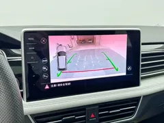 2022 Volkswagen Tiguan L 330TSI AT 2WD, белый — фото 11
