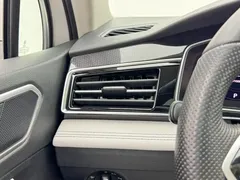 2022 Volkswagen Tiguan L 330TSI AT 2WD, белый — фото 15