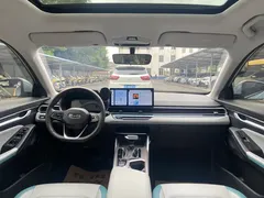 2023 Geely Emgrand 4th Gen Champion 1.5L CVT Flagship, синий — фото 10