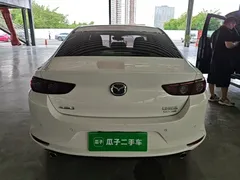 2023 Mazda 3 2.0L AT, белый — фото 6