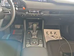 2023 Mazda 3 2.0L AT, белый — фото 14