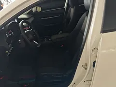 2023 Mazda 3 2.0L AT, белый — фото 15