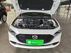 2023 Mazda 3 2.0L AT, белый — фото 20