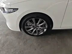 2023 Mazda 3 2.0L AT, белый — фото 23