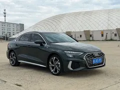 2022 Audi A3L Limousine 35 TFSI Luxury Sport, зелёный — фото 3