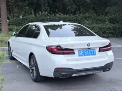2023 BMW 5 Series 530Li Leading M Sport Package, белый — фото 16