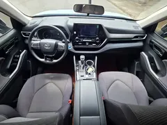 2022 Toyota Highlander Hybrid 2.5L 4WD Elite 7, белый — фото 7
