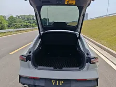 2022 Changan UNI-V 1.5T — фото 15