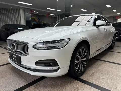 2021 Volvo S90