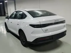 2025 BYD Seal 05 DM-i 55KM, белый — фото 4