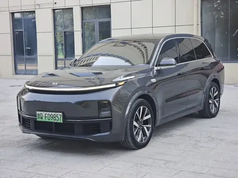 2023 Li Auto L8 Pro