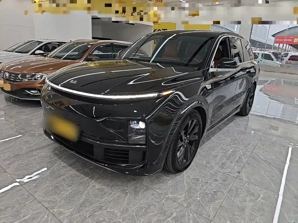 2023 Li Auto L8 Pro