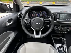 2020 Kia Pegas 1.4L AT, белый — фото 23