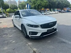 2023 Geely Preface 1.5TD, белый — фото 3