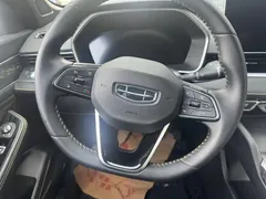 2023 Geely Preface 1.5TD, белый — фото 12