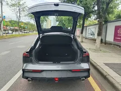 2022 Changan UNI-V 1.5T — фото 10