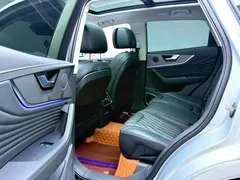 2023 Hongqi HS5 2.0T Pro — фото 7