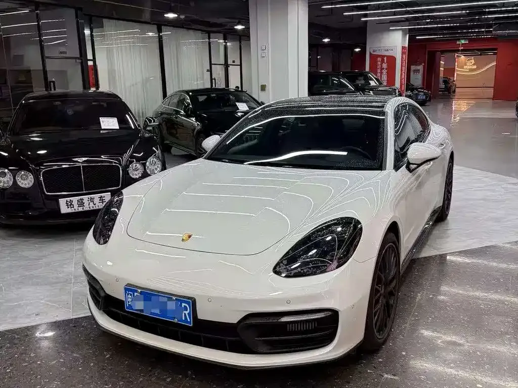 2022 Porsche Panamera 2.9T