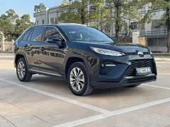2022 Toyota Wildlander Hybrid 2.5L E-CVT 2WD Luxury, чёрный — фото 2
