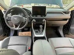 2022 Toyota Wildlander Hybrid 2.5L E-CVT 2WD Luxury, чёрный — фото 5