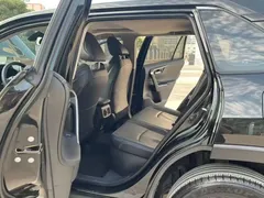 2022 Toyota Wildlander Hybrid 2.5L E-CVT 2WD Luxury, чёрный — фото 6