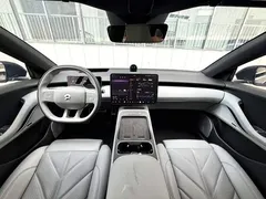 2025 Nio ET5T 75kWh Touring, чёрный — фото 4