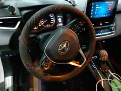 2021 Toyota Corolla Hybrid 1.8L E-CVT Elite, белый — фото 15